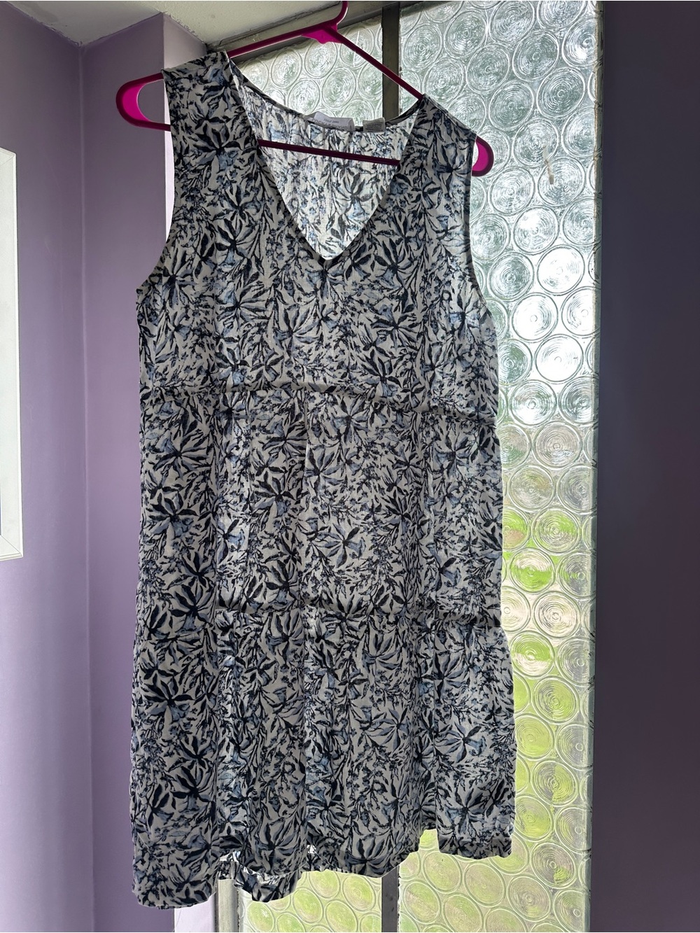 Lucky Brand White and Navy Floral V-Neck Tiered Midi Dress